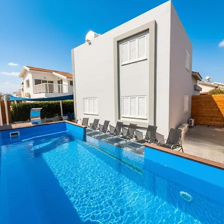 Seaview 6-bedroom With Private Pool Near *