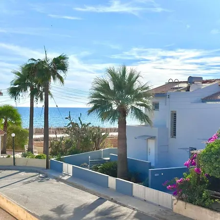 Willa Seaview 6-bedroom With Private Pool Near