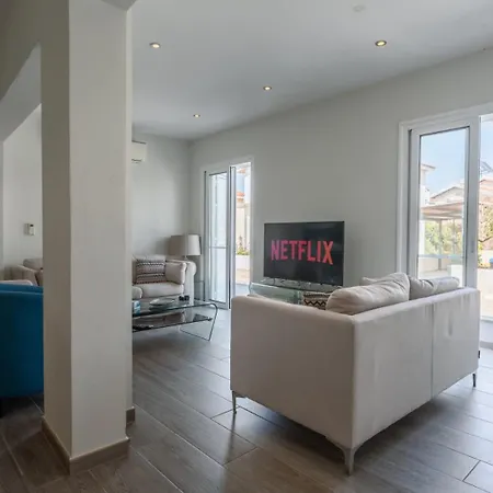 Seaview 6-bedroom With Private Pool Near * Ajia Napa
