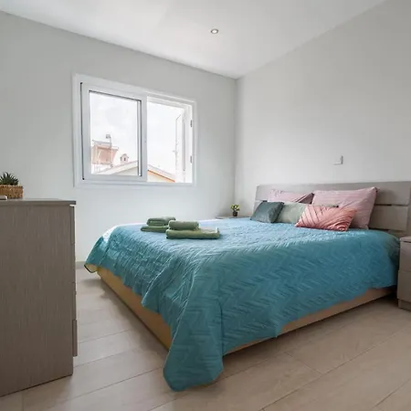 Willa Seaview 6-bedroom With Private Pool Near