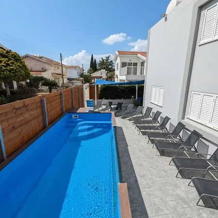 Seaview 6-bedroom With Private Pool Near Ajia Napa